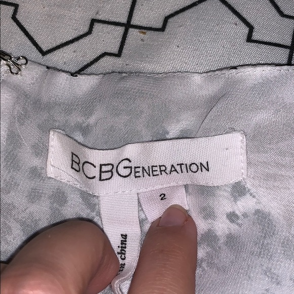 Bcbg skirt - Picture 3 of 5